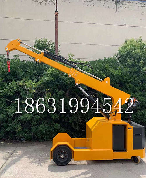 昆都仑区随车吊机昆都仑区液压小吊机全电动车载吊机包安装随车吊机5吨改装小型履带吊